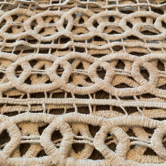 Cream crop   - Picture 2 of 5